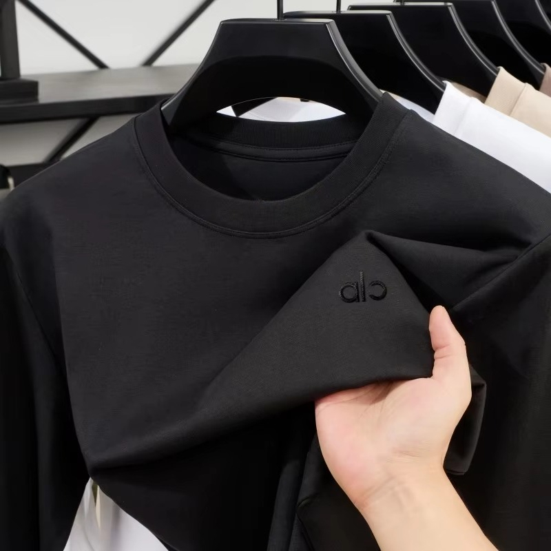 Biała koszulka z grafiką, wyso – Streetwear High End Brand recenzja i cena